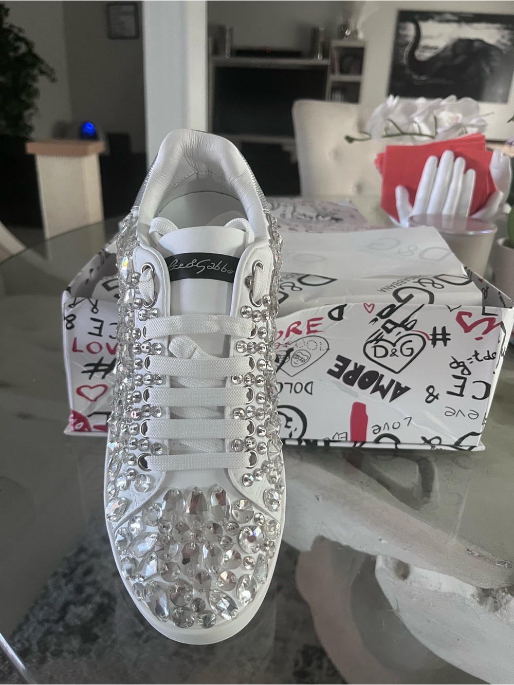 ✨🎀Dolce & Gabbana White Crystal Embellished Women's Sneaker 👟 SZ39🖤PORTOFINO
